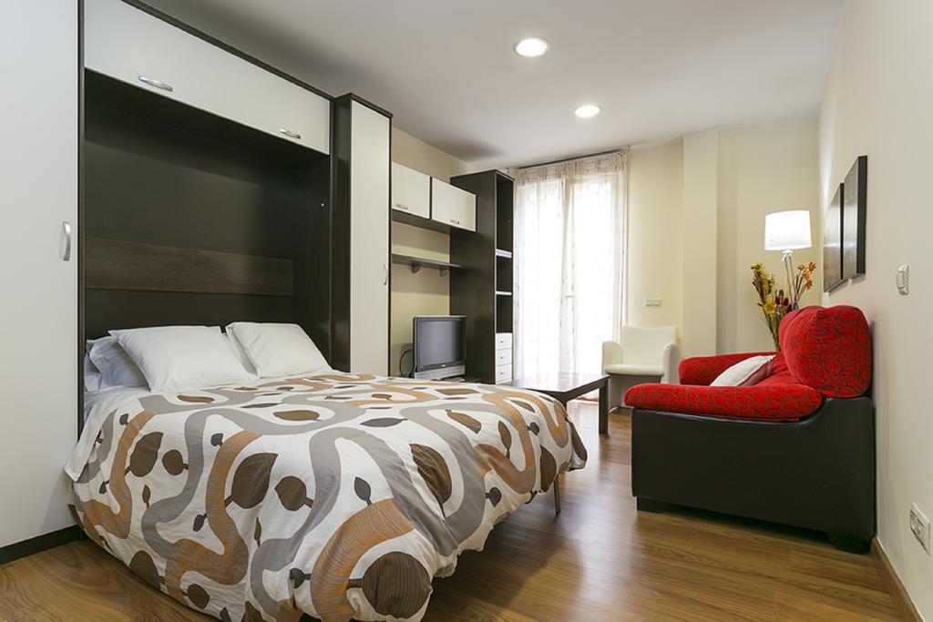 Apartments Center Madri Quarto foto