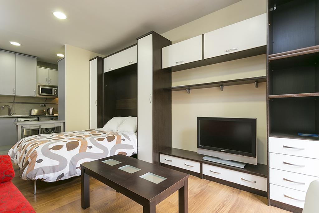 Apartments Center Madri Quarto foto
